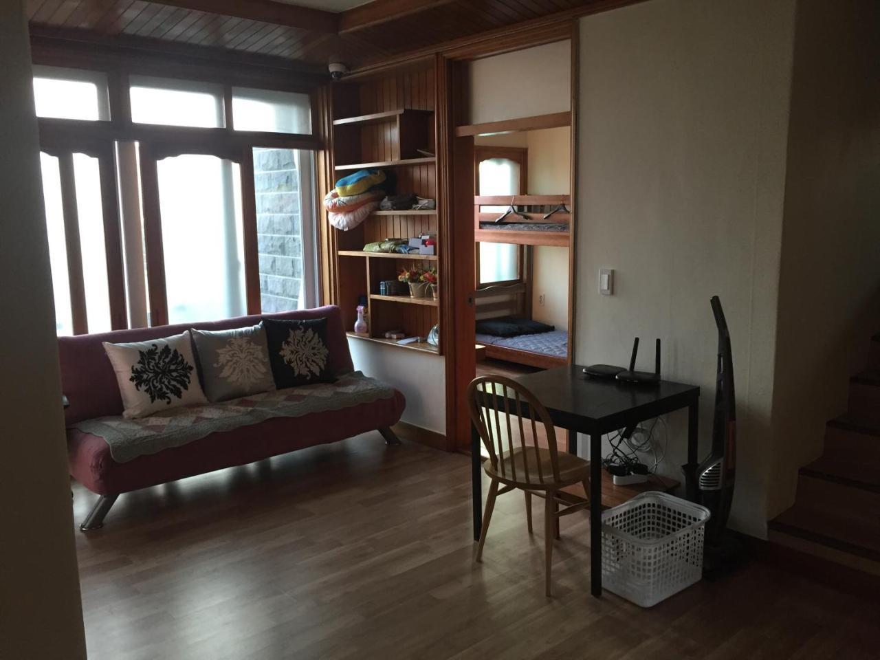 Jeju Guesthouse Εξωτερικό φωτογραφία