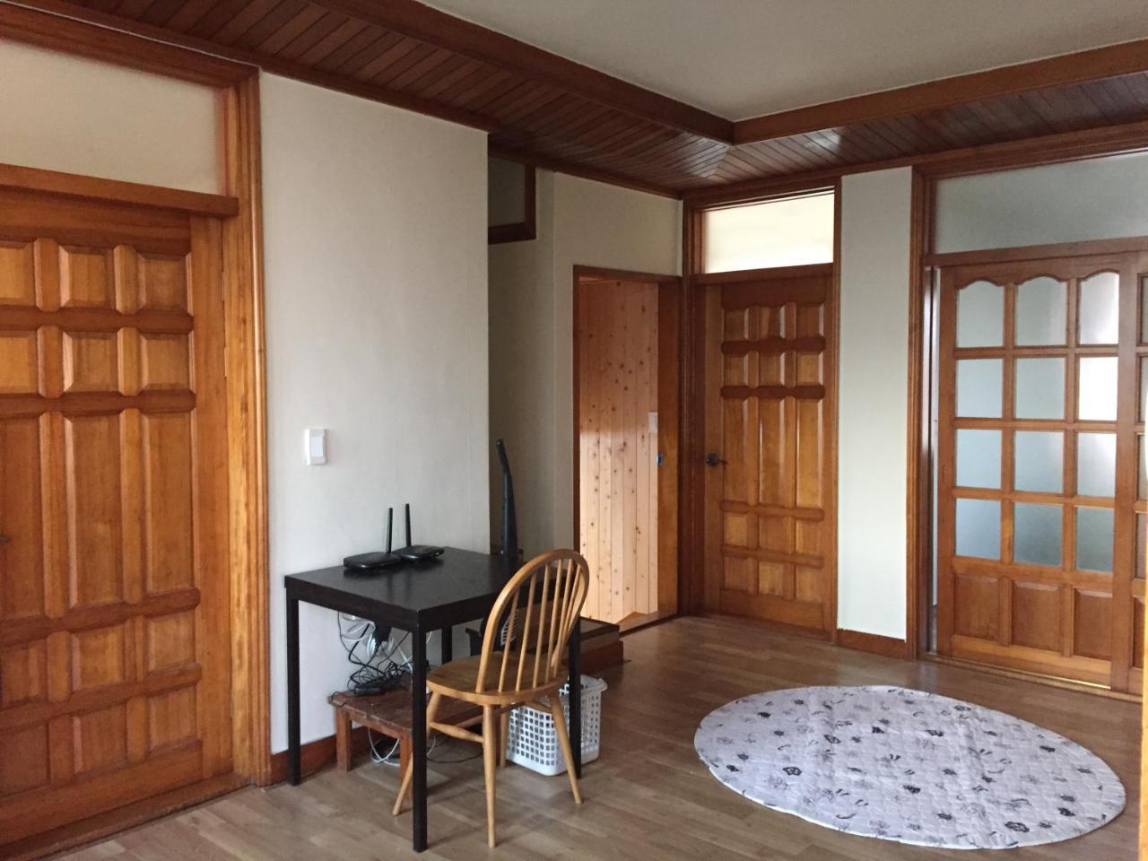 Jeju Guesthouse Εξωτερικό φωτογραφία